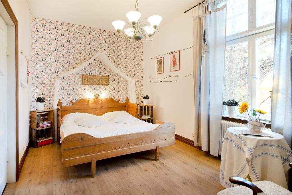 Hotell Aina Kvissleby Habitación foto
