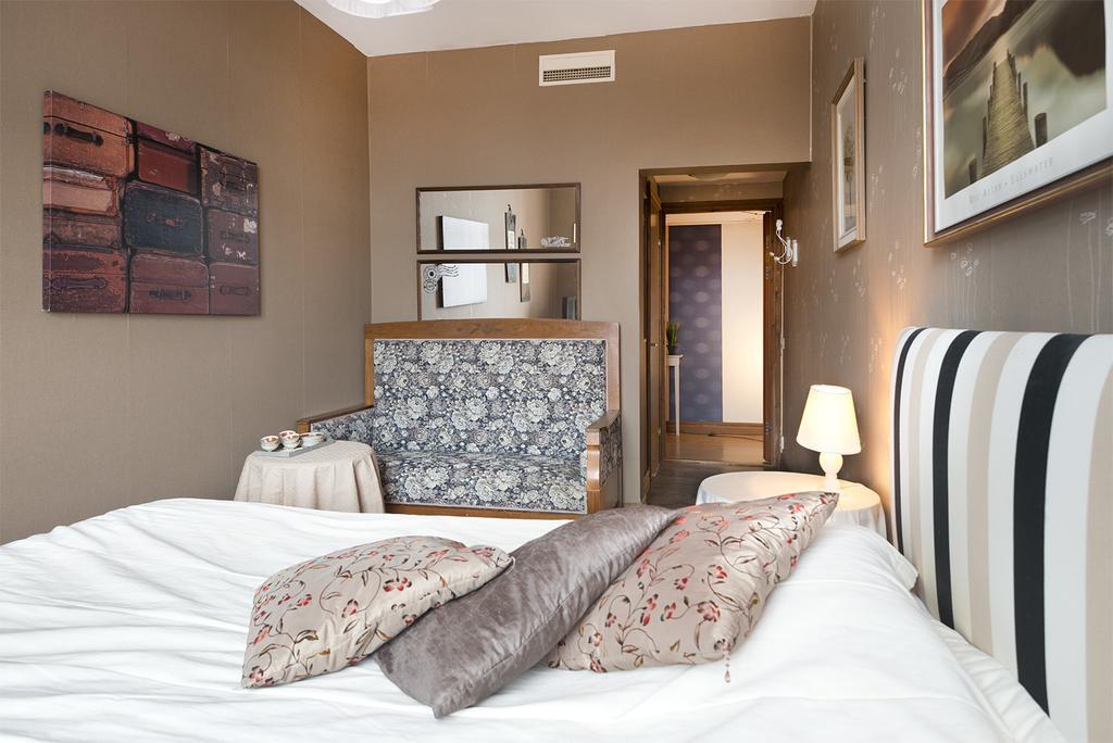 Hotell Aina Kvissleby Exterior foto
